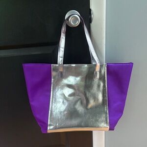 Clinique tote bag purple and silver
